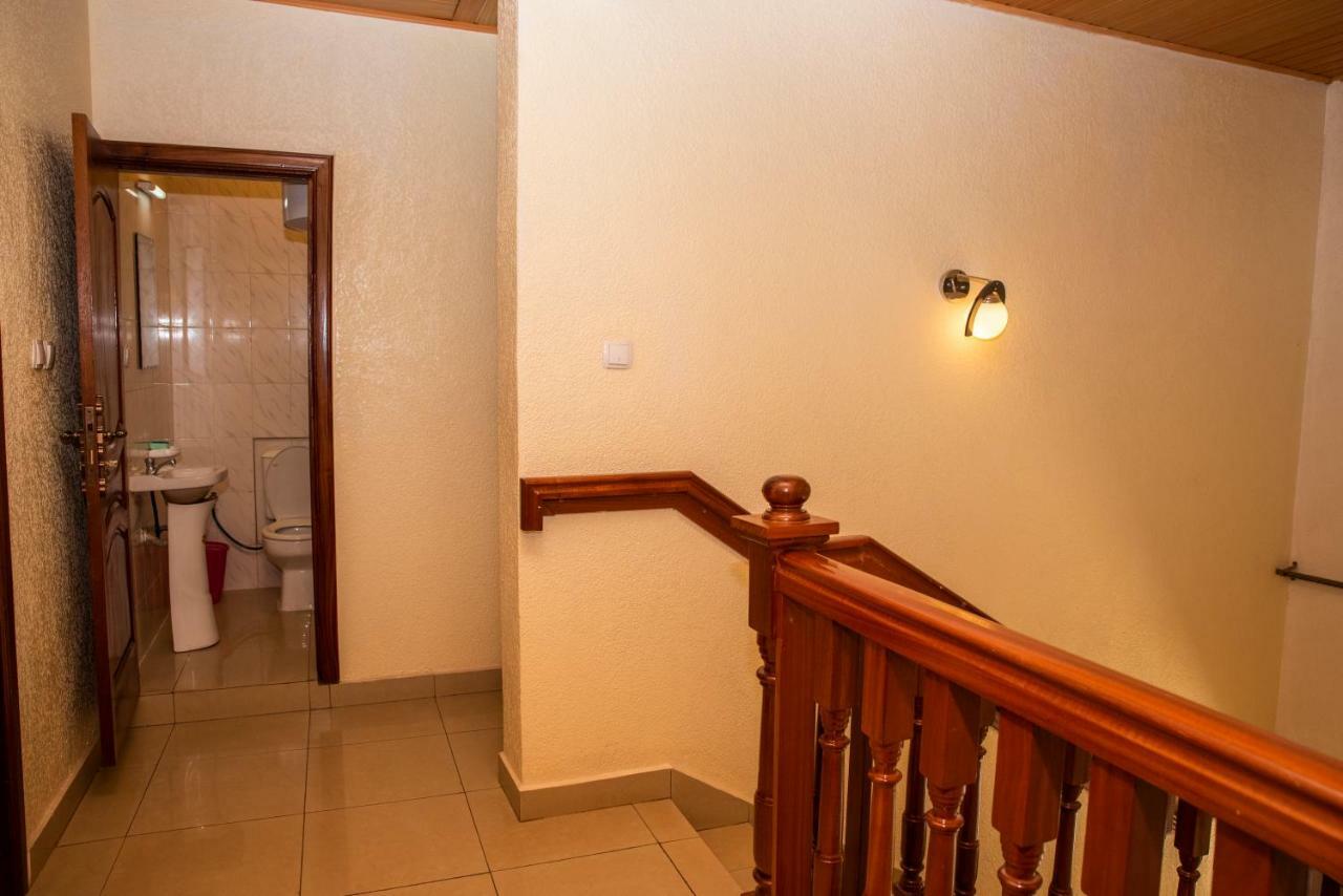 Auberge de jeunesse Kigali Castle Extérieur photo