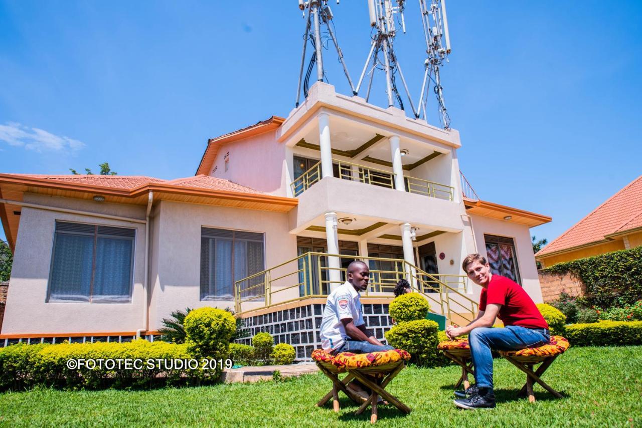 Auberge de jeunesse Kigali Castle Extérieur photo